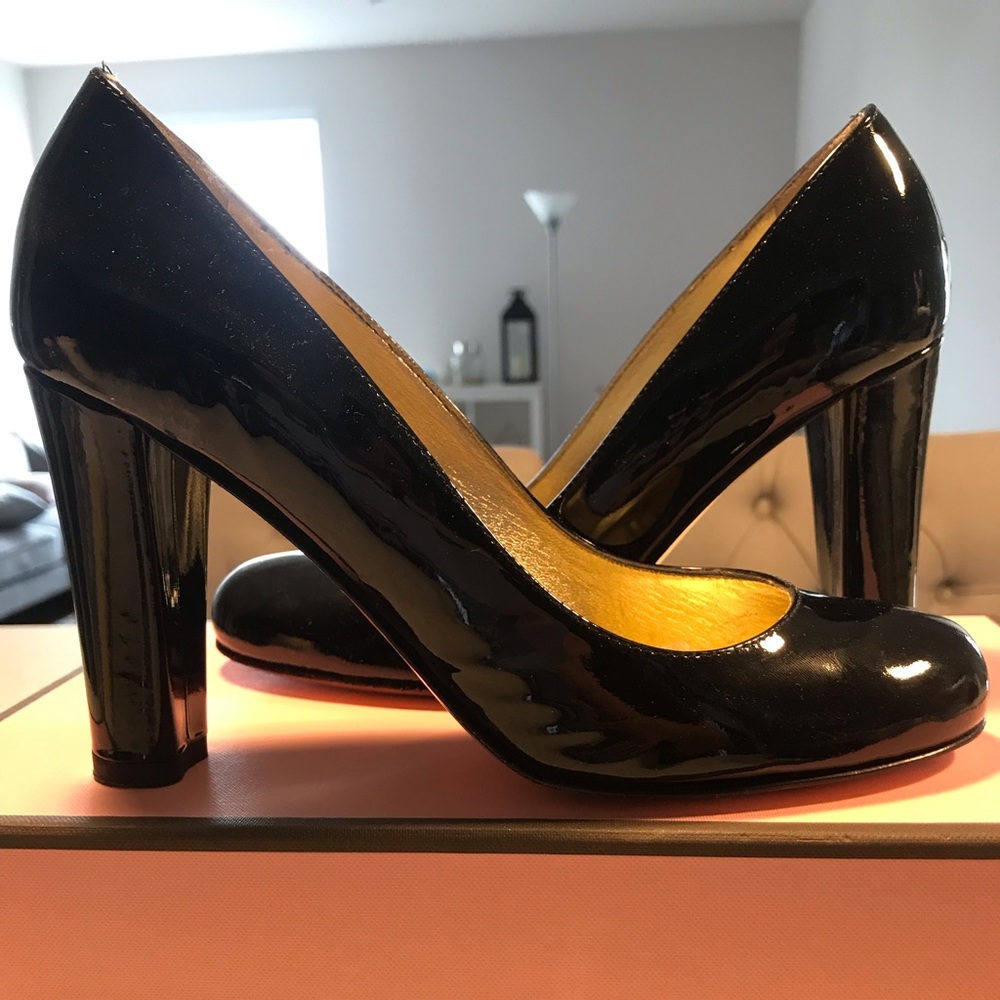 Juicy Couture Black Samantha Patent Pump
